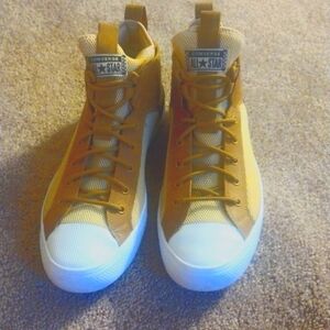 Men's sneakers